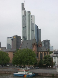 Commerzbank Headquaters - foto: Petr Šmídek, 2002