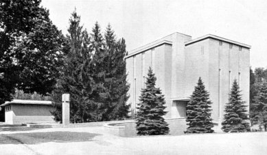 Obřadní síň Ústředního hřbitova v Brně - foto: archiv redakce