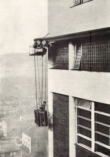 Správní budova Baťových závodů  - foto: Bruner-Dvořák, Praha / archiv redakce