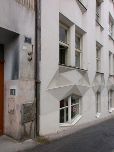 <h1>Rental House Hodek</h1> - foto: © Petr Šmídek, 2005