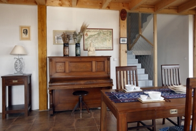 Wooden house "in the meadow" - foto: Vavřinec Menšl