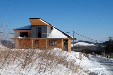 Wooden house "in the meadow" - foto: archiv autora