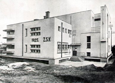 Úřednické vily Zemského ústavu choromyslných v Kosmonosích - foto: archiv redakce