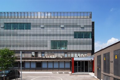 Faculty of Mathematics - foto: Petr Šmídek, 2008