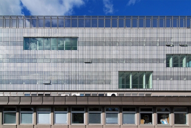 Faculty of Mathematics - foto: Petr Šmídek, 2007