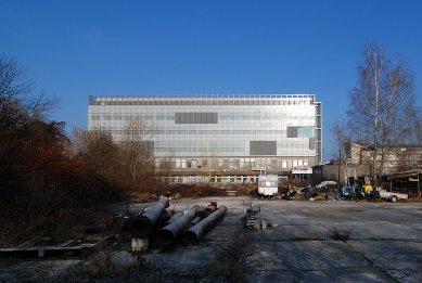 Faculty of Mathematics - foto: Petr Šmídek, 2007