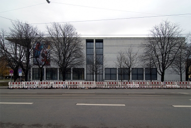 Pinakothek der Moderne - foto: © Petr Šmídek, 2007