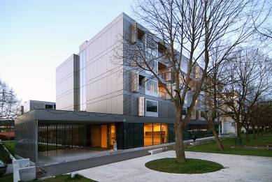 Student Housing Poljane - foto: Petr Šmídek, 2008