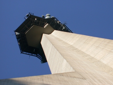 Telekomunikační věž Bettingen - foto: © Petr Šmídek, 2003