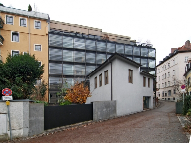 Apartment and commercial building Herrnstrasse - foto: Petr Šmídek, 2007