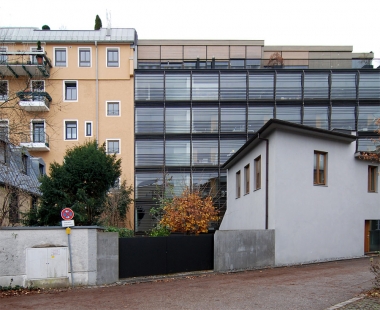 Apartment and commercial building Herrnstrasse - foto: Petr Šmídek, 2007