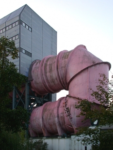 Průtokový kanál ústavu vodního stavitelství, Tiergarten - foto: Petr Šmídek, 2006