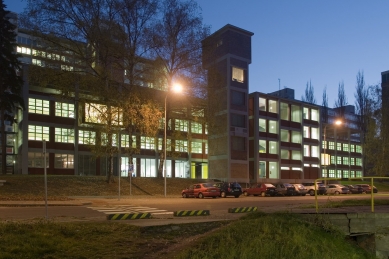 Centre for Entrepreneurship and Innovation Zlin / Manufacturing Hall No. 23 - foto: © TOAST, Libor Stavjaník