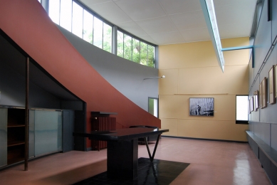 Maison La Roche - Jeanneret - foto: Martin Rosa, 2007