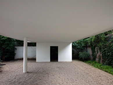 Maison La Roche - Jeanneret - foto: Petr Šmídek, 2007