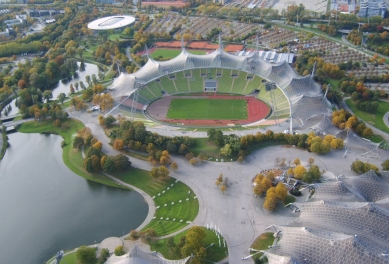 Olympijský komplex - Letecký snímek hlavního olympijského stadionu. - foto: archiv redakce