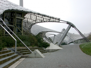 Olympijský komplex - foto: © Petr Šmídek, 2001