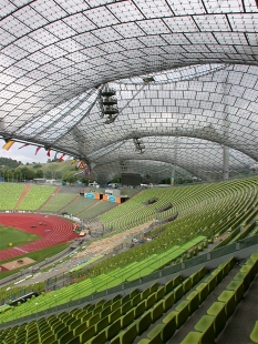 Olympijský komplex - foto: © Petr Šmídek, 2003