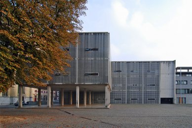 Academie van Beeldende Kunsten - foto: Petr Šmídek, 2009