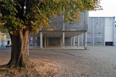 Academie van Beeldende Kunsten - foto: Petr Šmídek, 2009