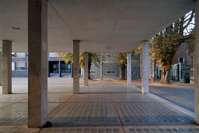 Academie van Beeldende Kunsten - foto: Petr Šmídek, 2009