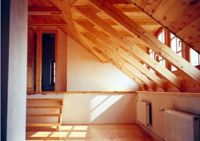 <translation>Pconversion of a house with a studio</translation> - foto: © Ateliér Filandr