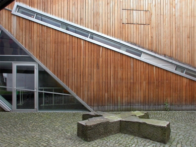 Felix Nussbaum Haus - foto: Jan Kratochvíl, 2003