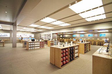 Apple Store na Páté Avenue - foto: Štěpán Vrzala