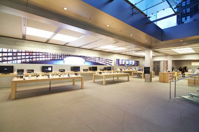 Apple Store na Páté Avenue - foto: Štěpán Vrzala