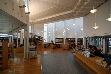 Branch Libray and Day Nursey for the suburb of Vallila - foto: © Petr Šmídek, 2007