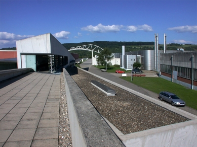 Vitra Fire Station - foto: Petr Šmídek, 2002