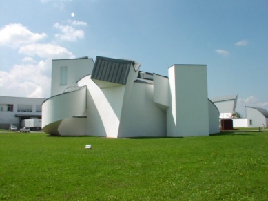 Vitra Design Museum - foto: Petr Hampl, 2002