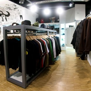 SPOT SHOP - foto: Martin Zeman