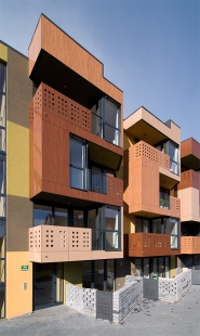 Residential block Tetris - foto: © Petr Šmídek, 2007
