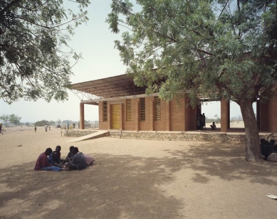 Základní škola v Gando - foto: archiv Diébédo Francis Kéré