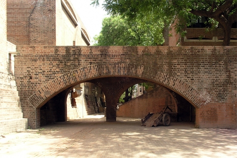 Indian Institute of Management Ahmedabad - foto: © Roland Vančo, 2006