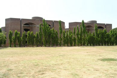 Indian Institute of Management Ahmedabad - foto: © Roland Vančo, 2006