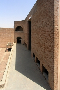 Indian Institute of Management Ahmedabad - foto: © Roland Vančo, 2006