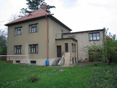 Villa Restoration and Reconstruction, Roztoky  - Původní stav - foto: © hnilička — císler — architekti