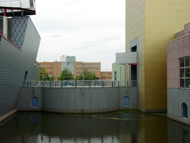 The East Pavilion of Groninger Museum - foto: © Petr Šmídek, 2003