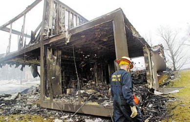 VilLA NM - Snímek ze 6. února 2008 po uhašení požáru.