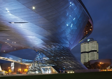 BMW Welt - foto: © BMW AG