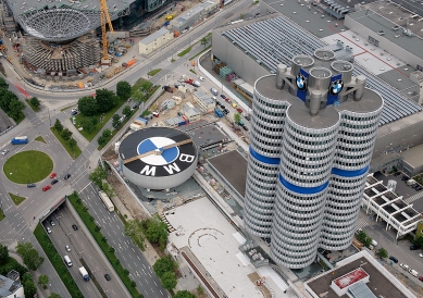 BMW Tower - foto: © BMW AG