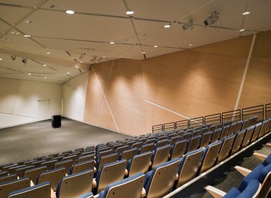 Contemporary Jewish Museum, San Francisco - Richard and Rhoda Goldman Hall - foto: Bruce Damonte - Courtesy of the Contemporary Jewish Museum, San Francisco