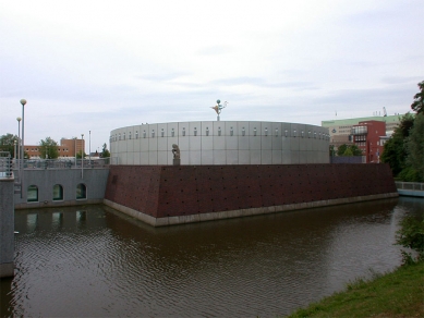 Groninger Museum - západní pavilon - foto: © Petr Šmídek, 2003