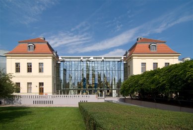 Glass Courtyard - foto: © Petr Šmídek, 2008