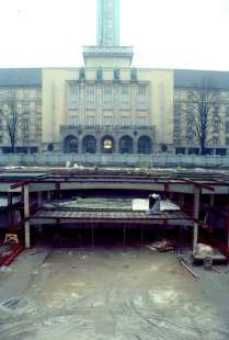 Prokešovo náměstí s podzemním parkovištěm - foto: Ateliér Filandr