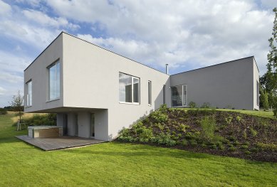 <h1>Villa on the Hill</h1> - foto: Ester Havlová