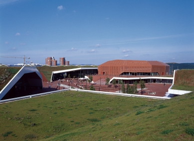 Meydan - Ümraniye Retail Complex & Multiplex - foto: © Cristóbal Palma