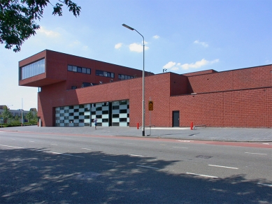 Fire station Breda - foto: Petr Šmídek, 2003